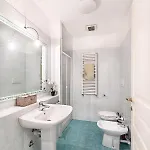 Apartamento Gaudio Flat Near Ariston Theater By Wonderful Italy Sanremo