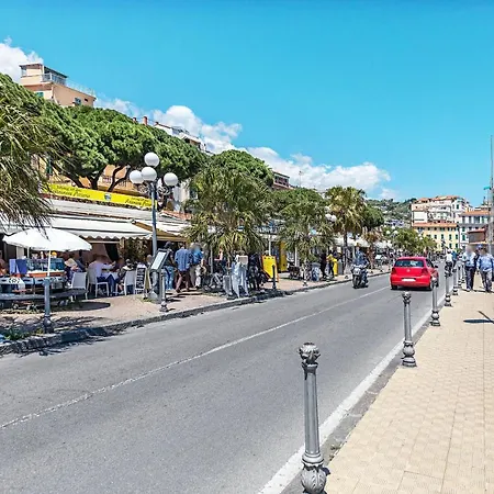 Gaudio Flat Near Ariston Theater By Wonderful Italy Lägenhet Sanremo