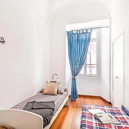 Gaudio Flat Near Ariston Theater By Wonderful Italy * サンレモ