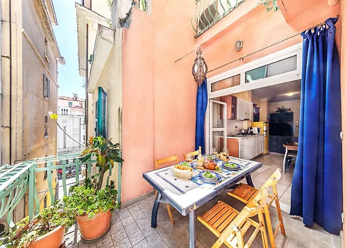 Gaudio Flat Near Ariston Theater By Wonderful Italy *